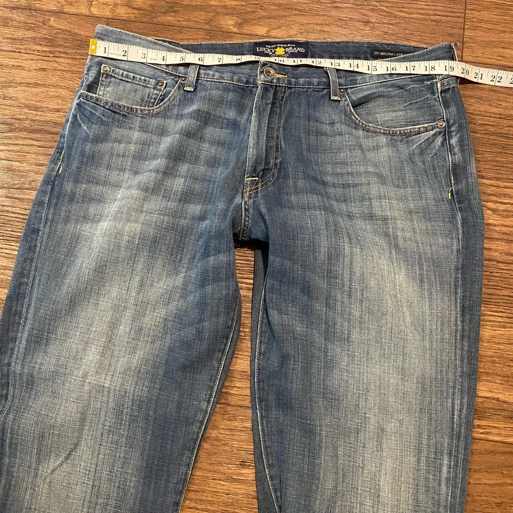 Lucky Brand Men's Blue Jeans‎